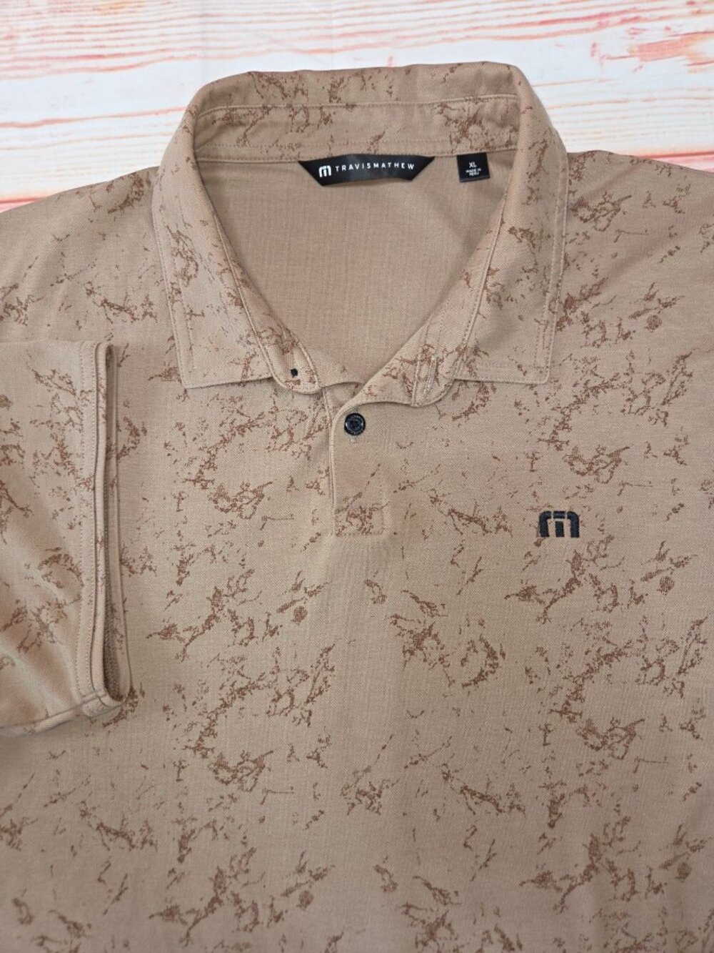 Travis Mathew Mens Tan Polo XL Abstract Pattern